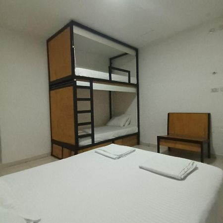 Nueve Uno Hostel Ríohacha Екстериор снимка